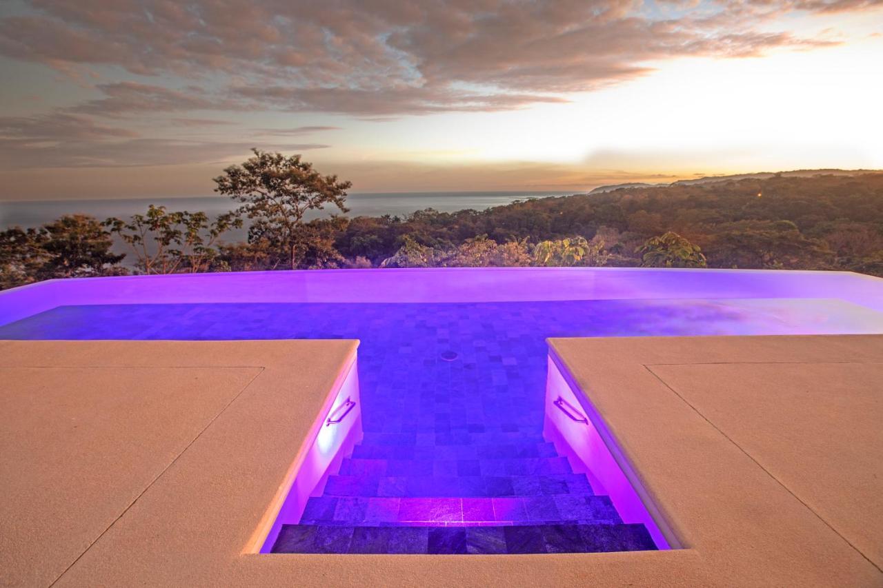 Adeluna Luxury Villas Montezuma Bagian luar foto
